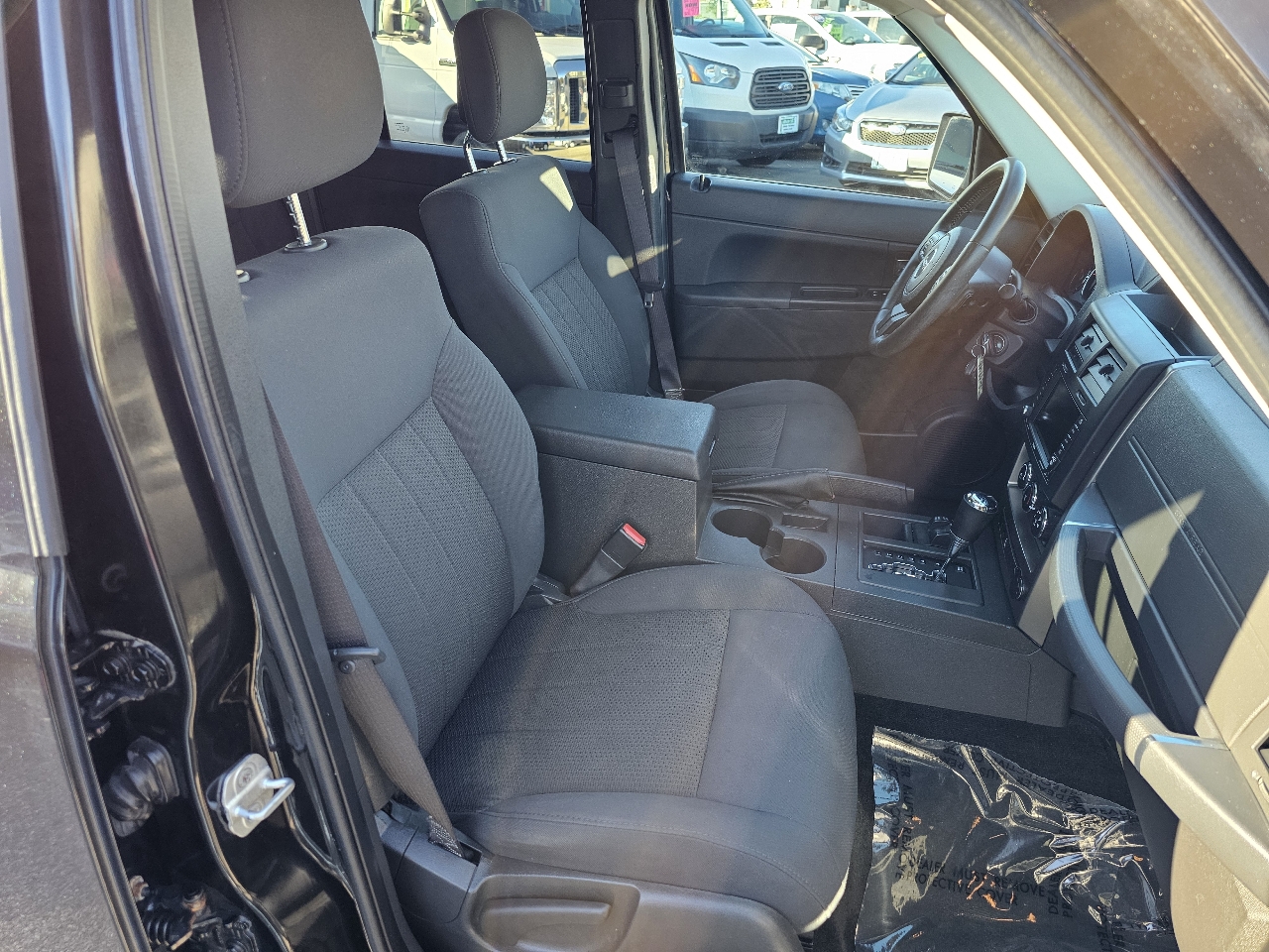 Jeep Liberty Sport 4WD 2012