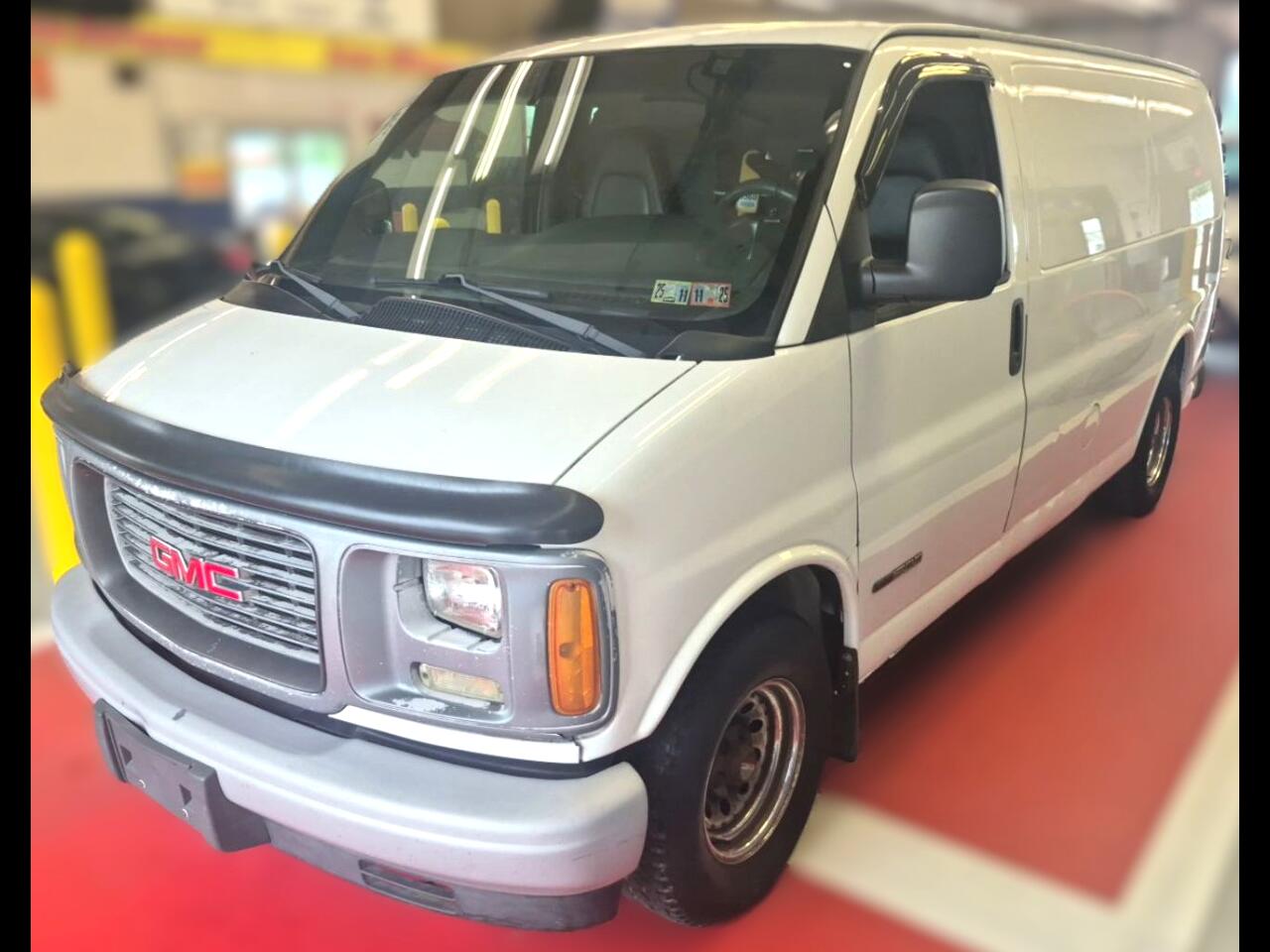 2002 GMC Savana Cargo