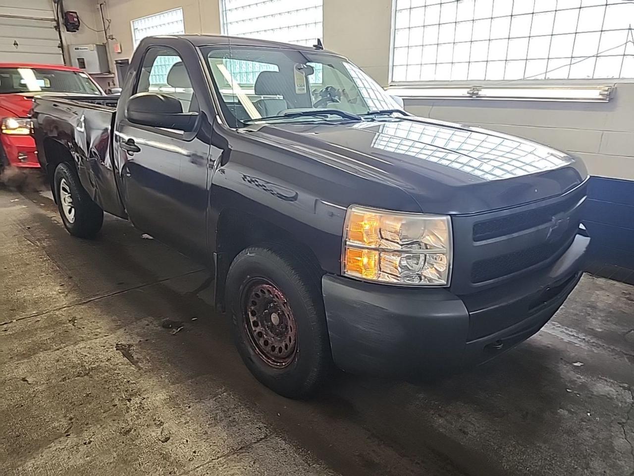 Chevrolet Silverado 1500 Work Truck Long Box 4WD 2009