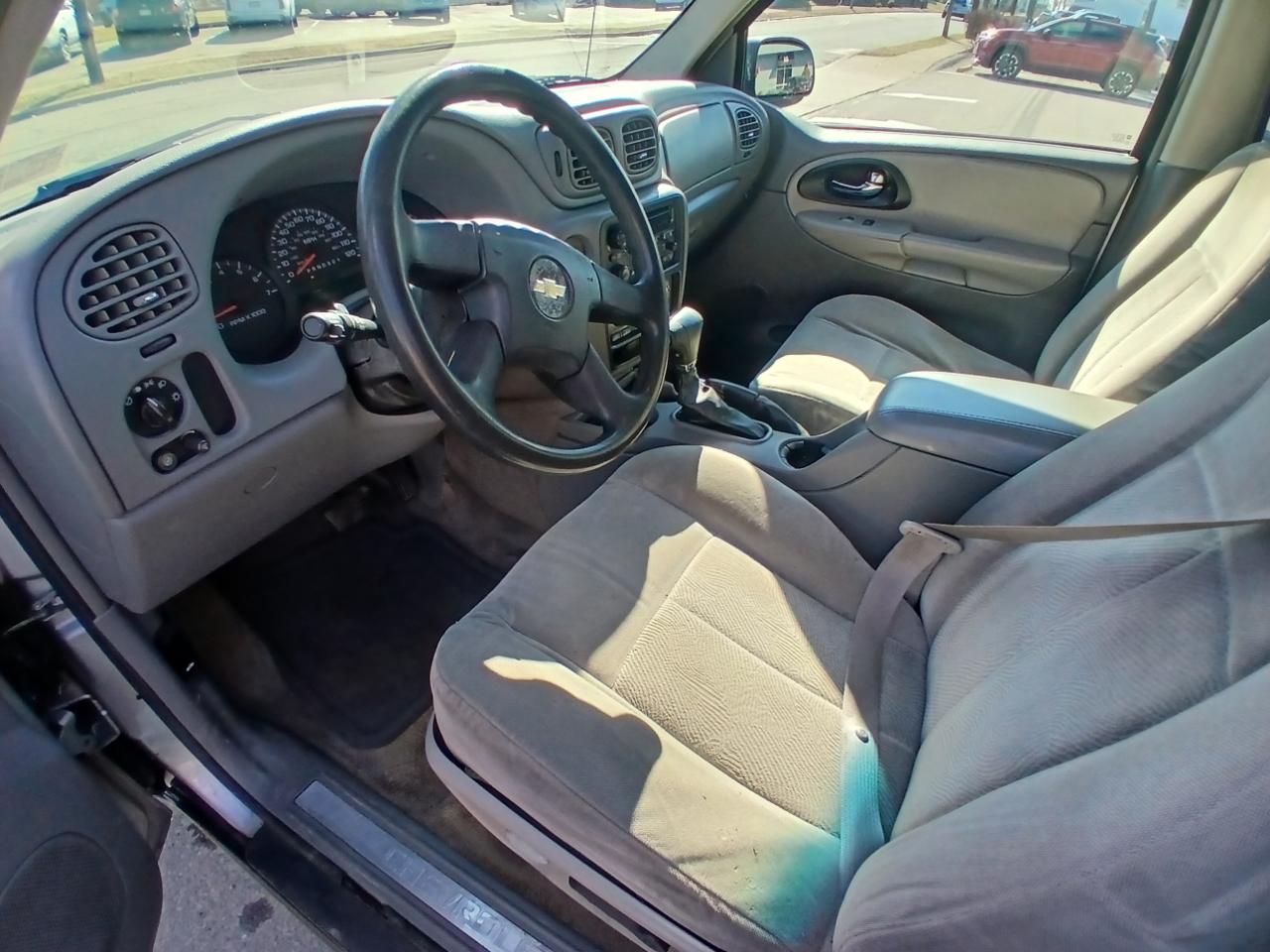 Chevrolet TrailBlazer 2WD 4dr LS 2006