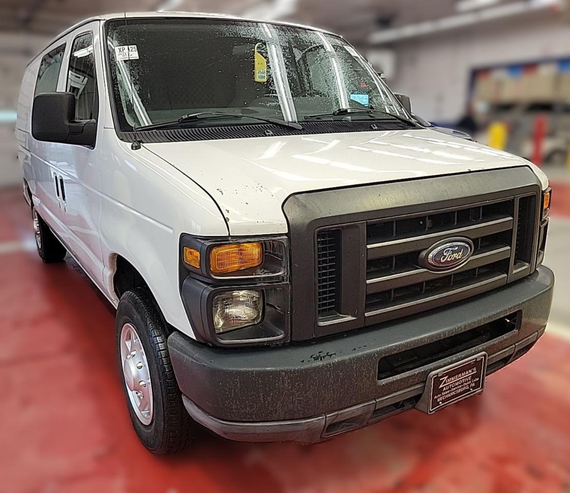 Ford Econoline E-150 2011