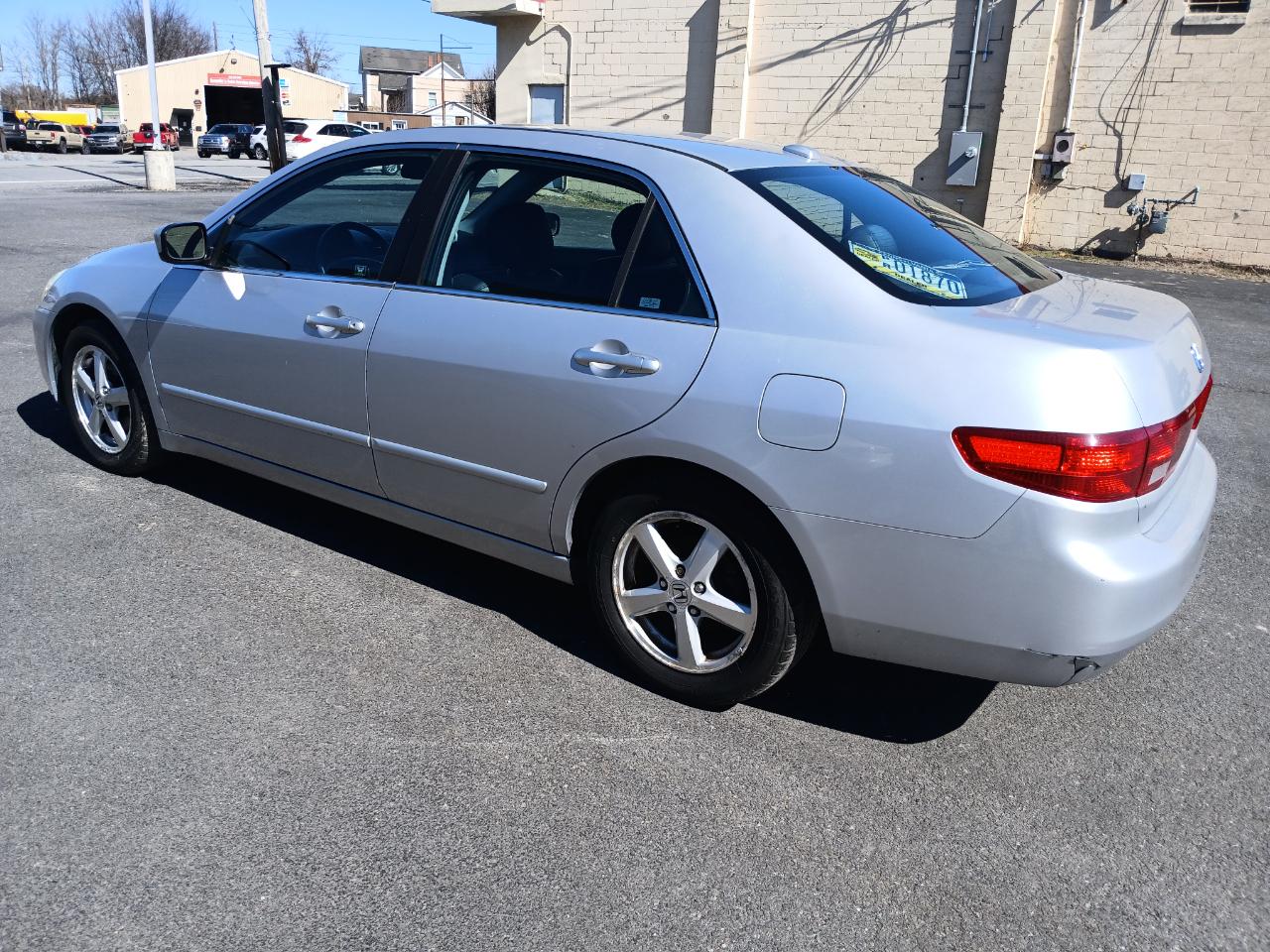 Honda Accord EX-L Sedan AT with XM Radio 2005