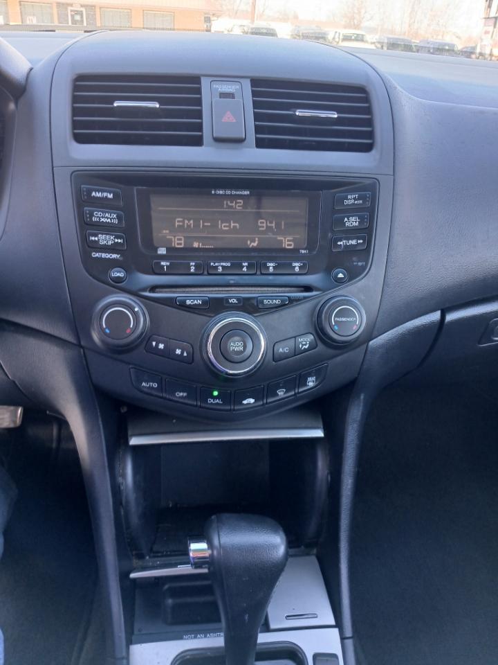 Honda Accord EX-L Sedan AT with XM Radio 2005