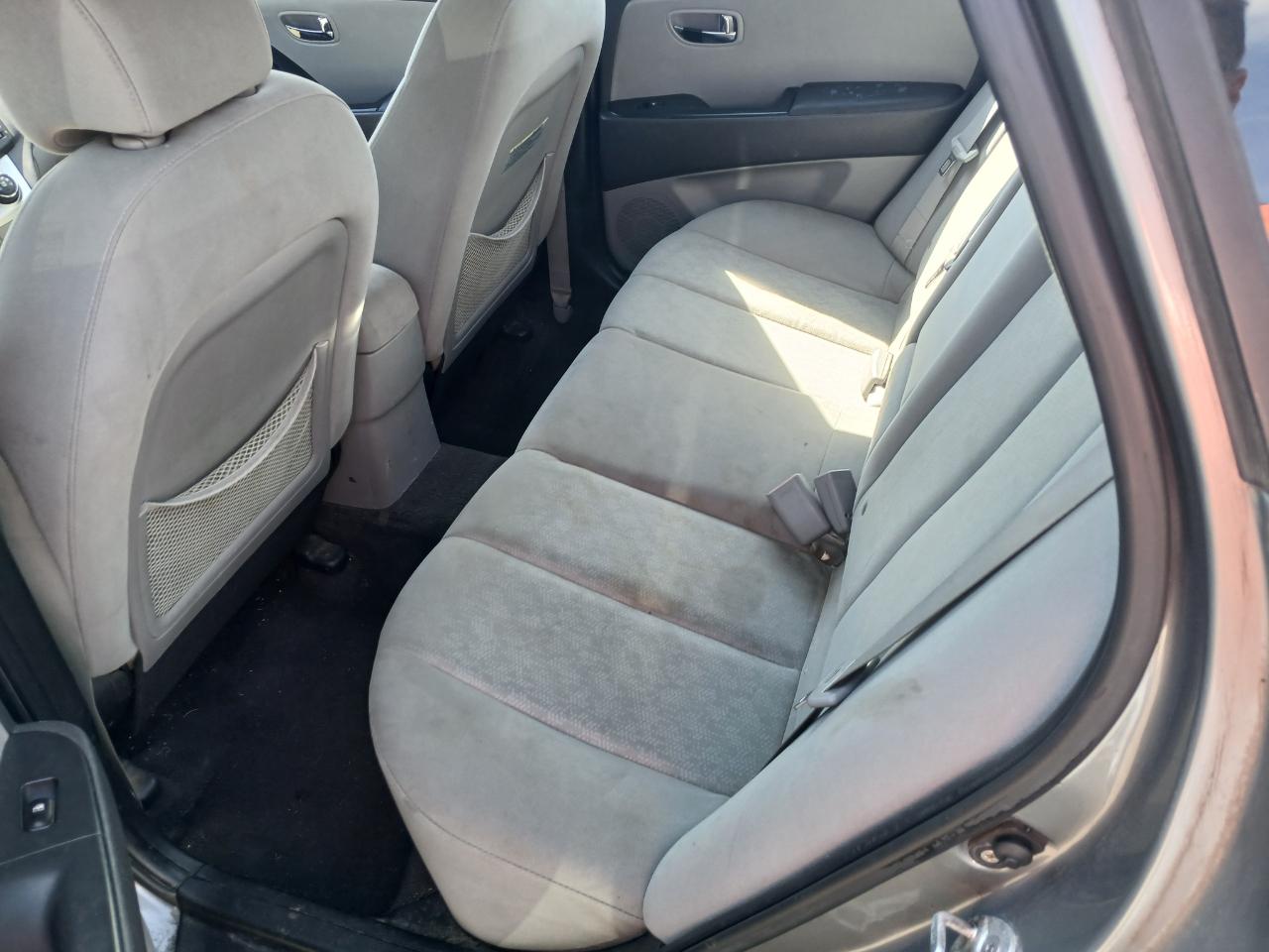 Hyundai Elantra SE 2010