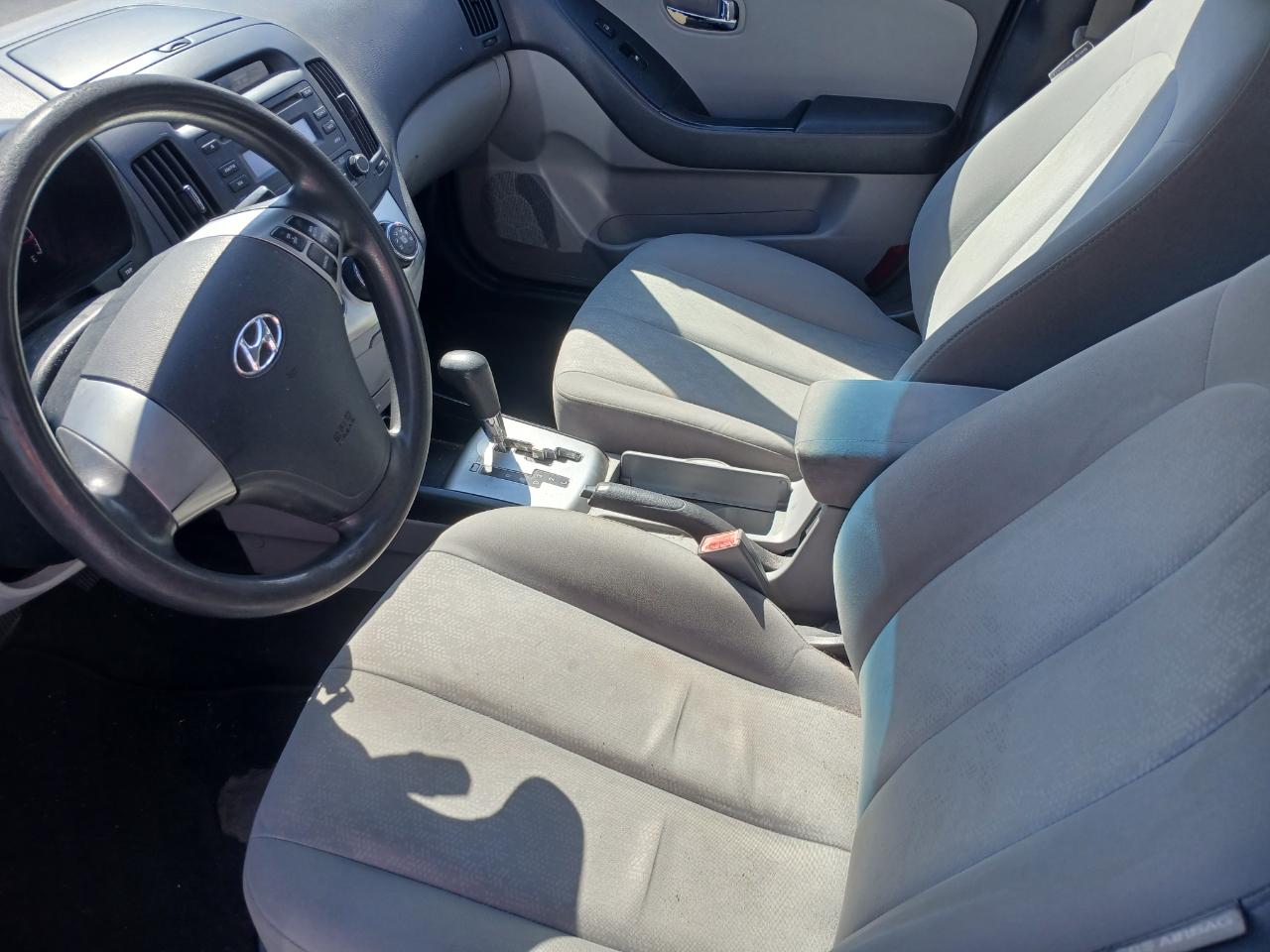 Hyundai Elantra SE 2010