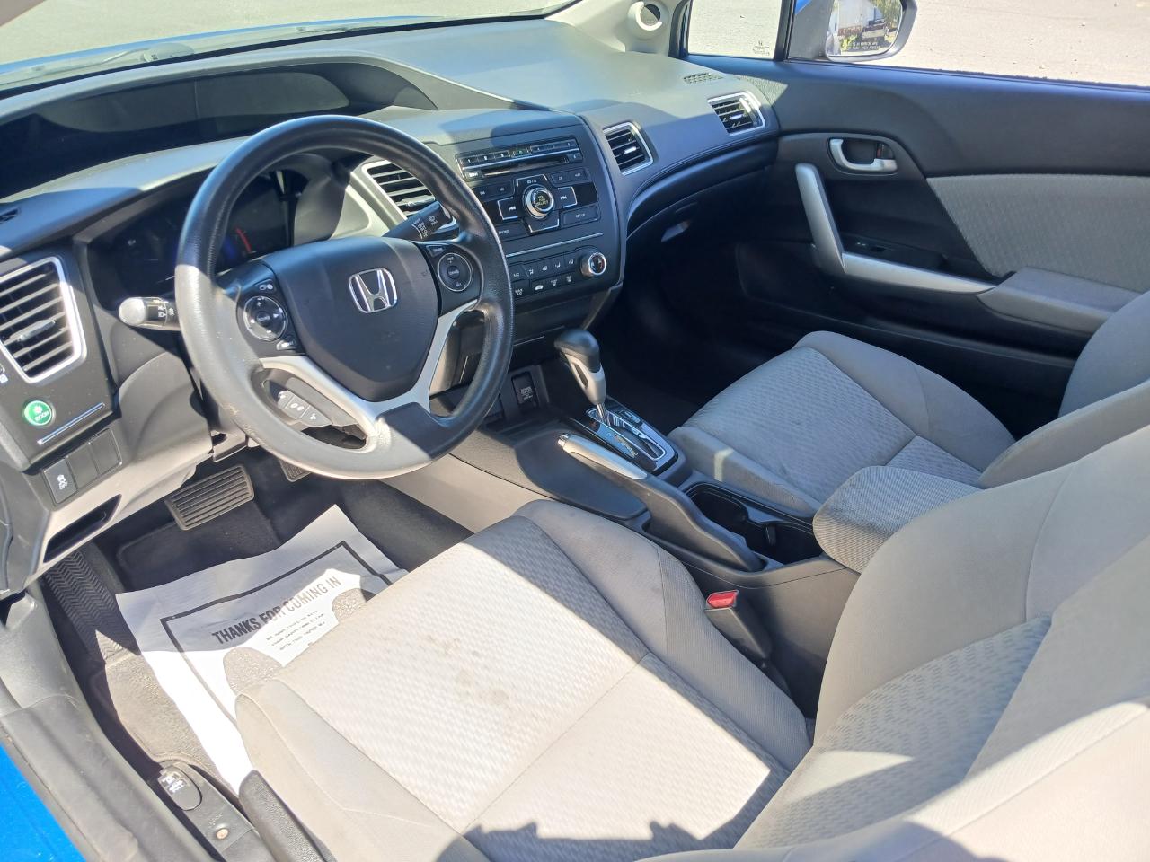Honda Civic LX coupe 2015