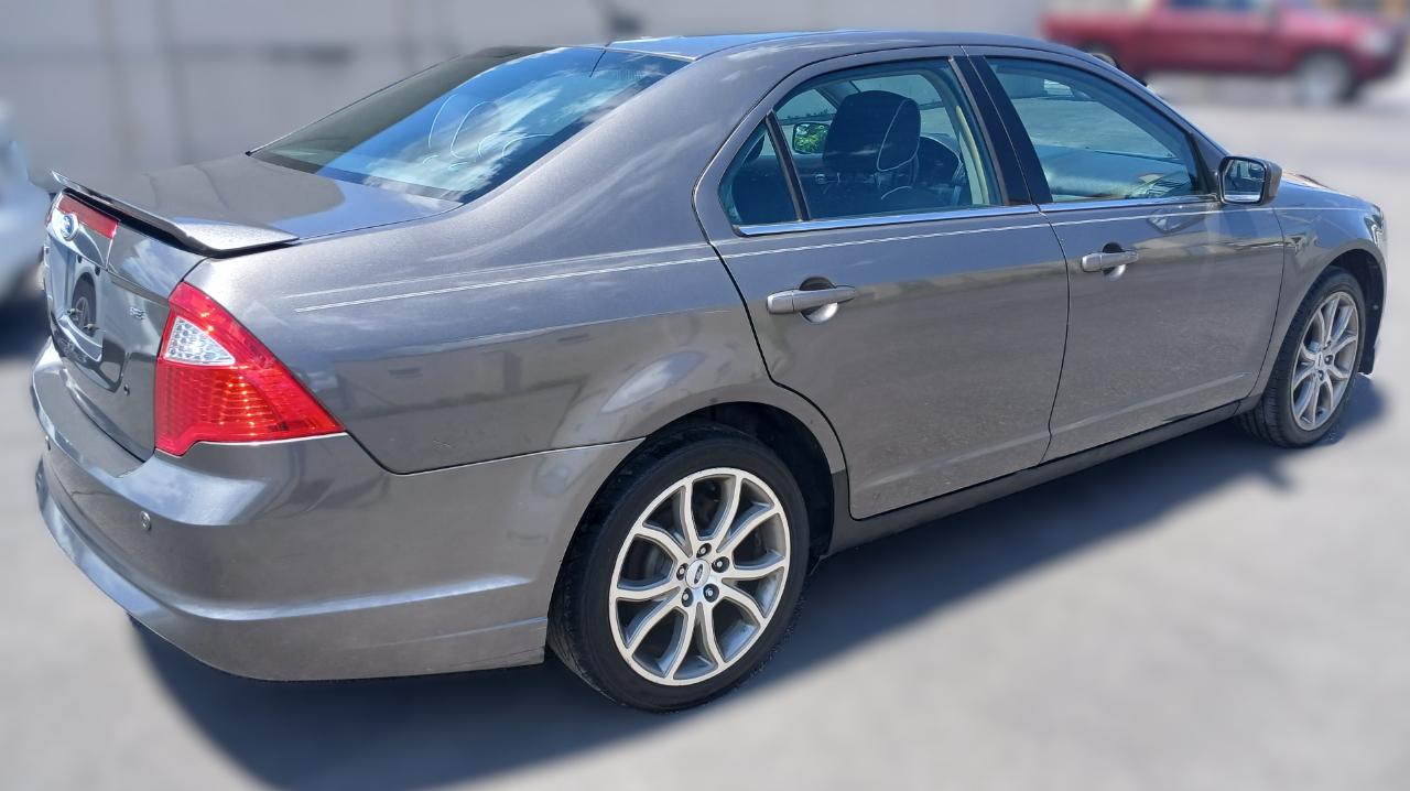 Ford Fusion I4 SE 2011