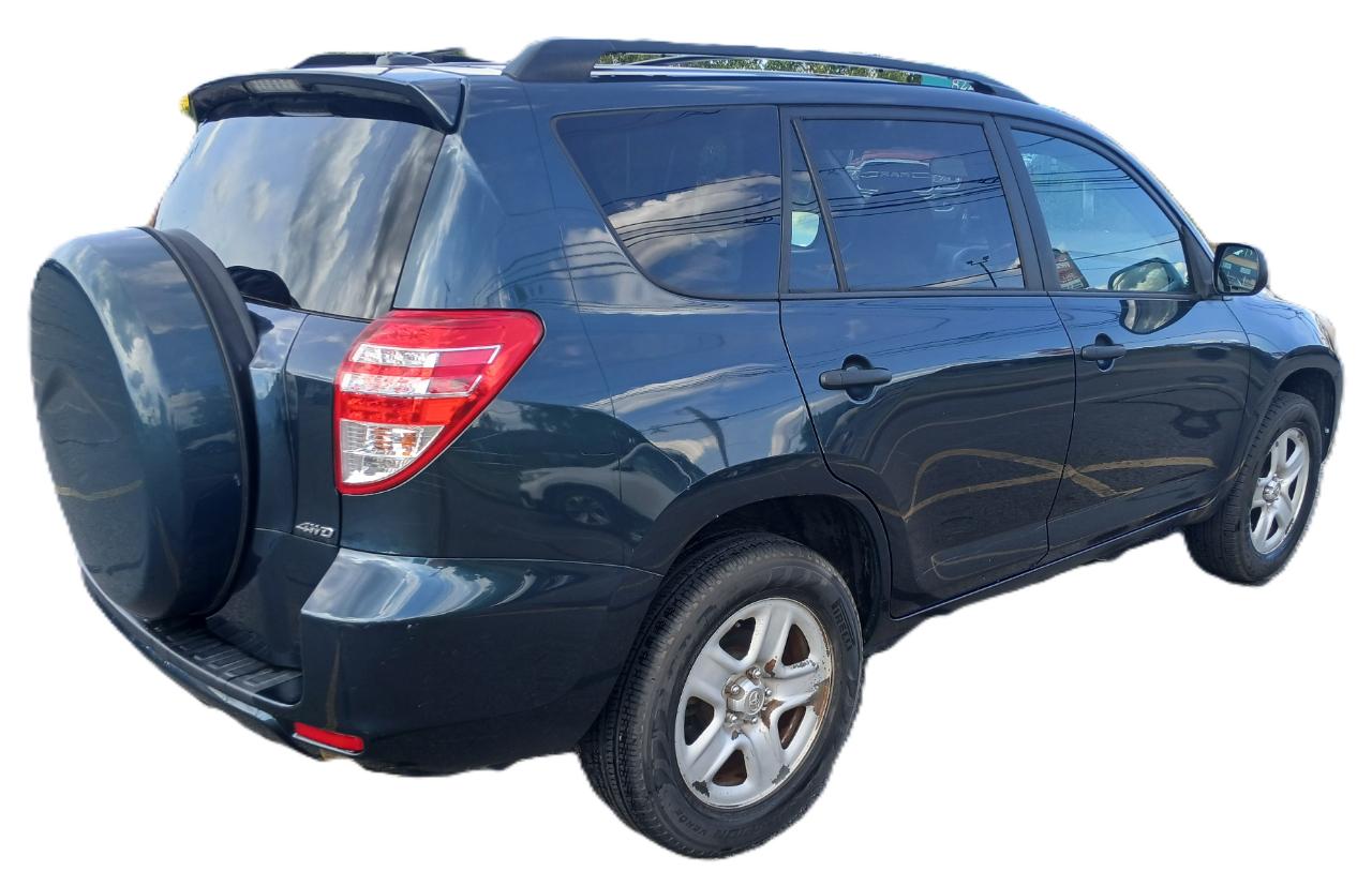 Toyota RAV4 4dr Auto 4WD 2011