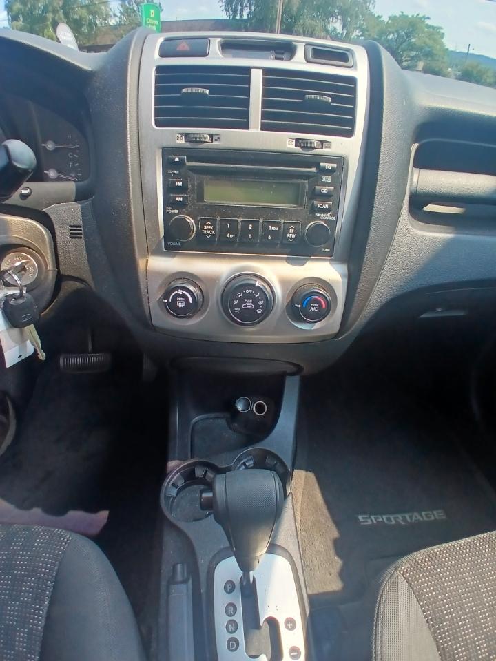 Kia Sportage LX V6 2WD 2007