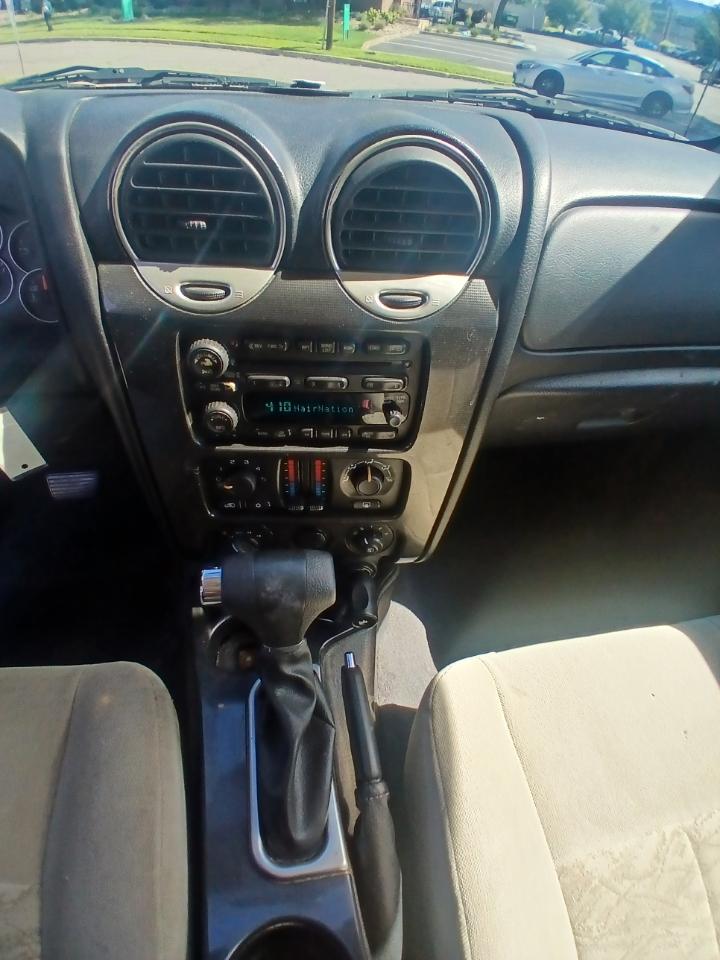 GMC Envoy SLE 4WD 2006