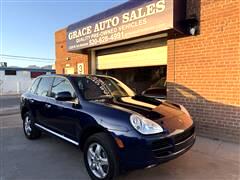 2005 Porsche Cayenne  2005 Porsche Cayenne