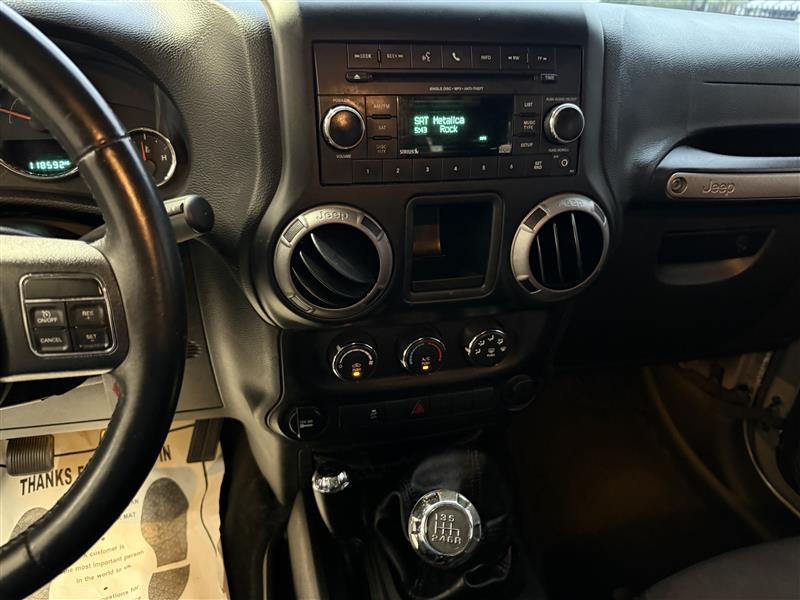 Jeep Wrangler Sport 4WD 2015 Jeep Wrangler Sport 4WD 2015
