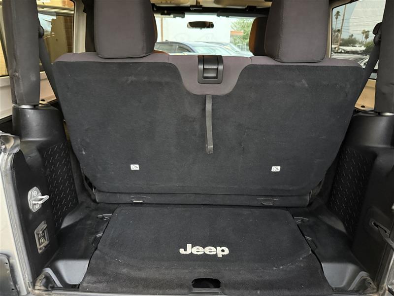 Jeep Wrangler Sport 4WD 2015 Jeep Wrangler Sport 4WD 2015