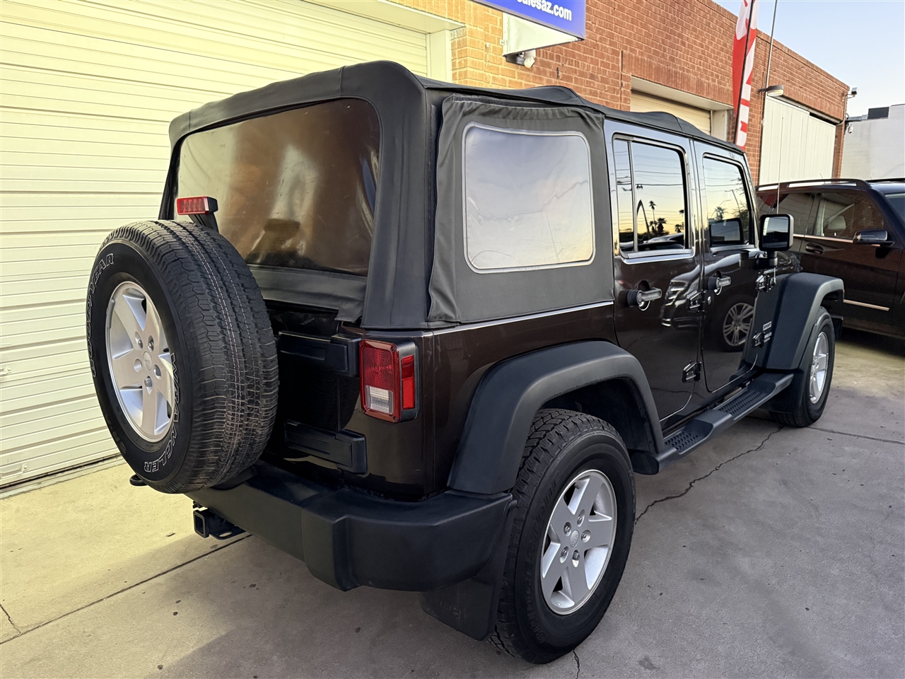 Jeep Wrangler Unlimited Sport 4WD 2013 Jeep Wrangler Unlimited Sport 4WD 2013