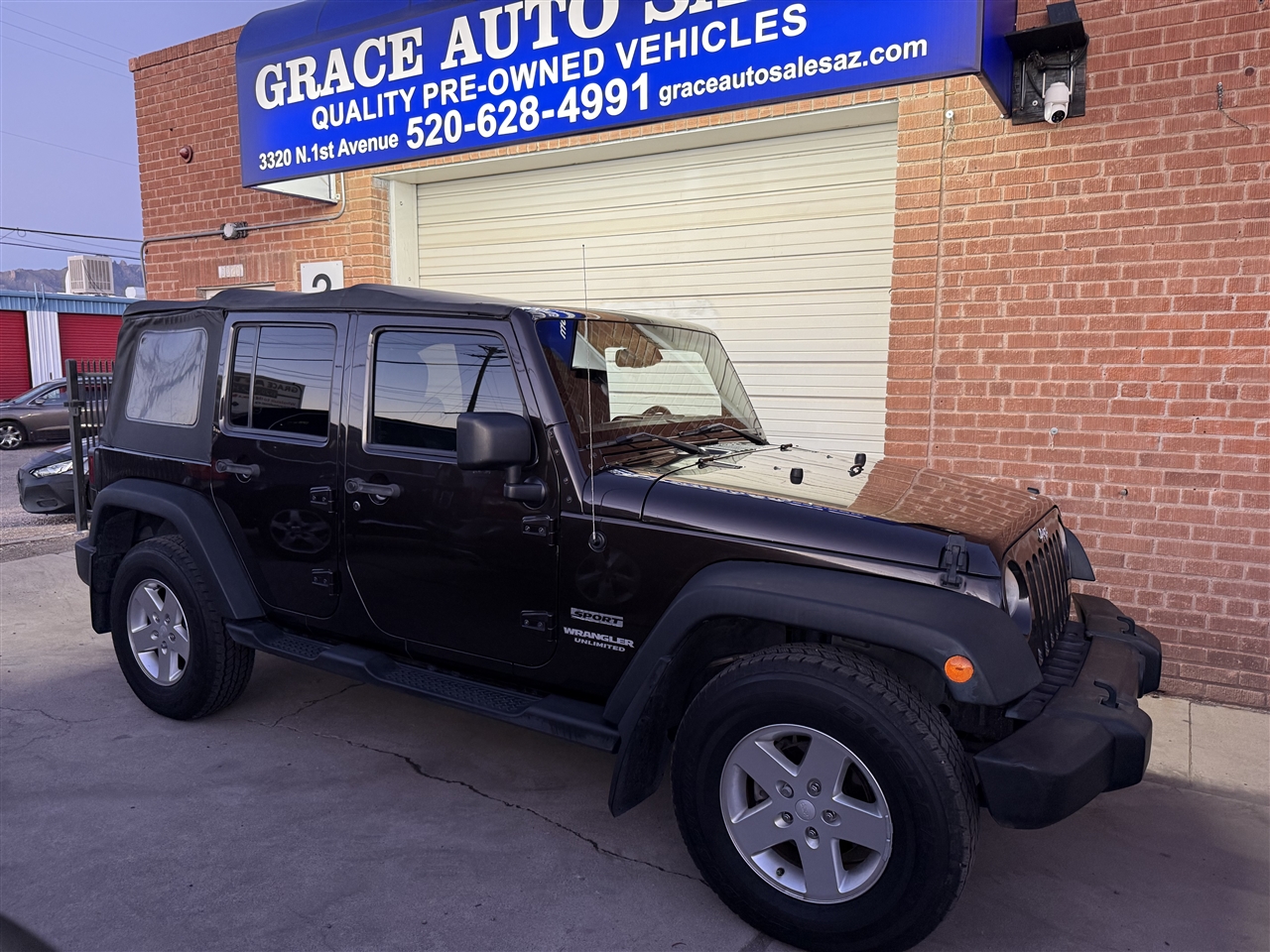 Jeep Wrangler Unlimited Sport 4WD 2013 Jeep Wrangler Unlimited Sport 4WD 2013