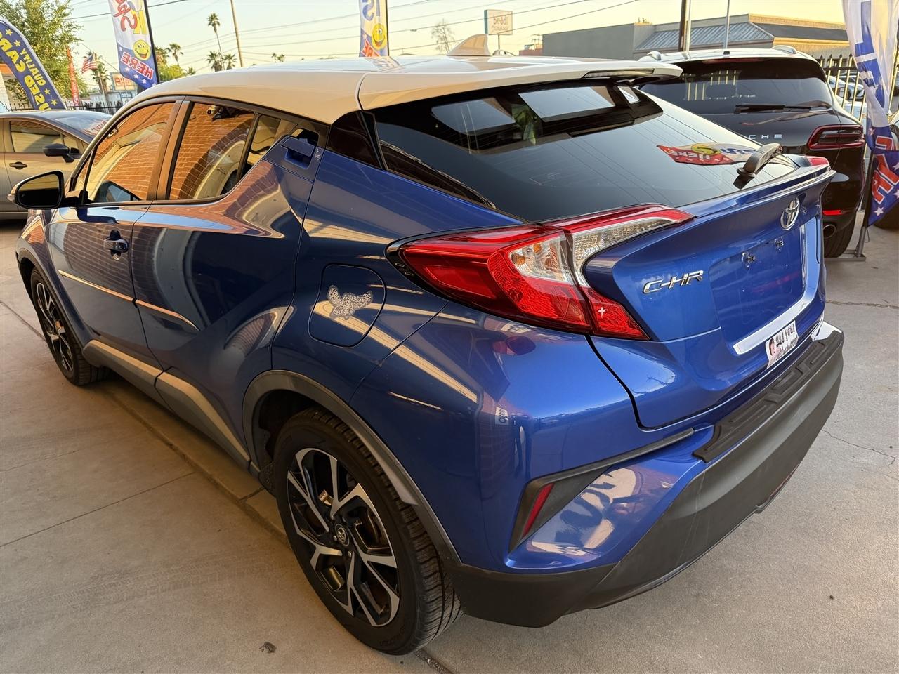 Toyota C-HR XLE 2018