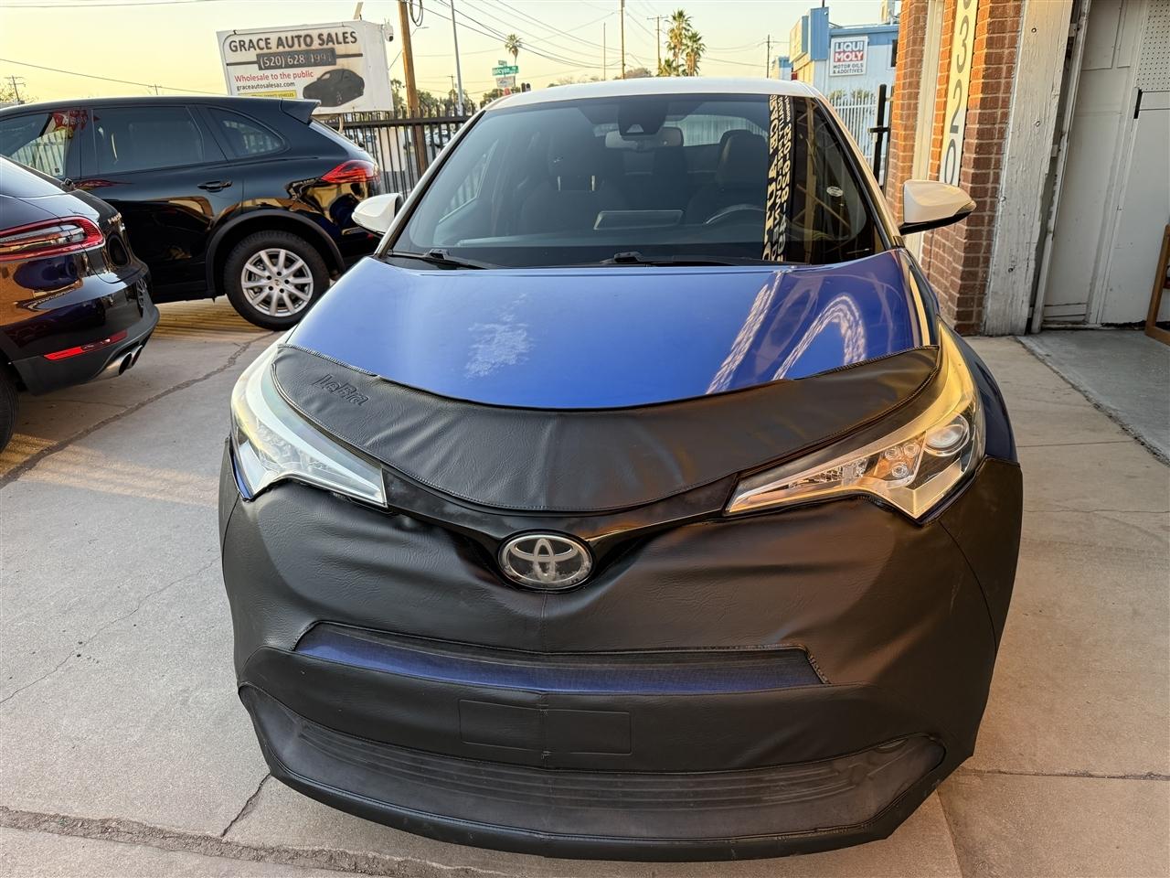 Toyota C-HR XLE 2018