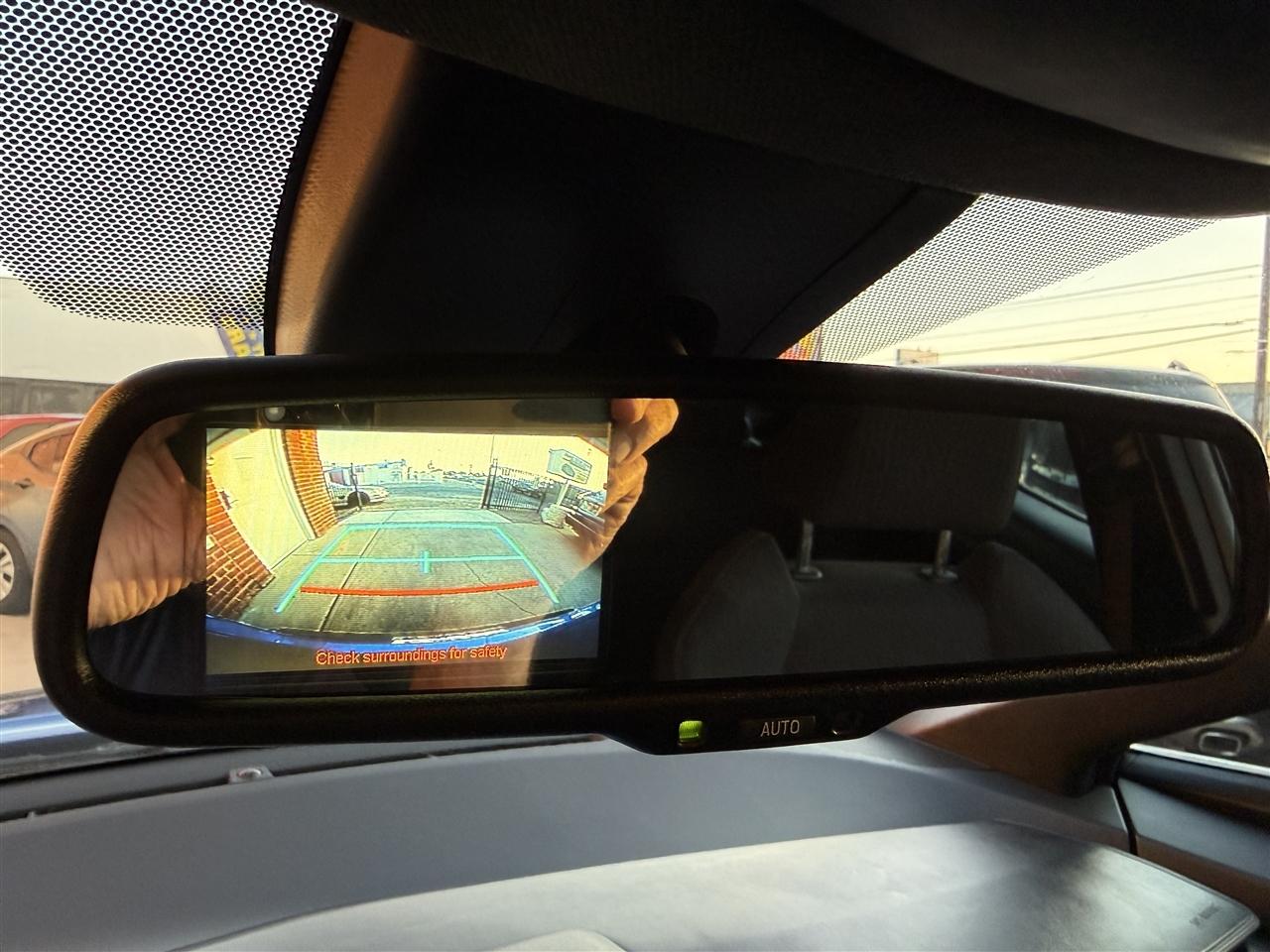 Toyota C-HR XLE 2018