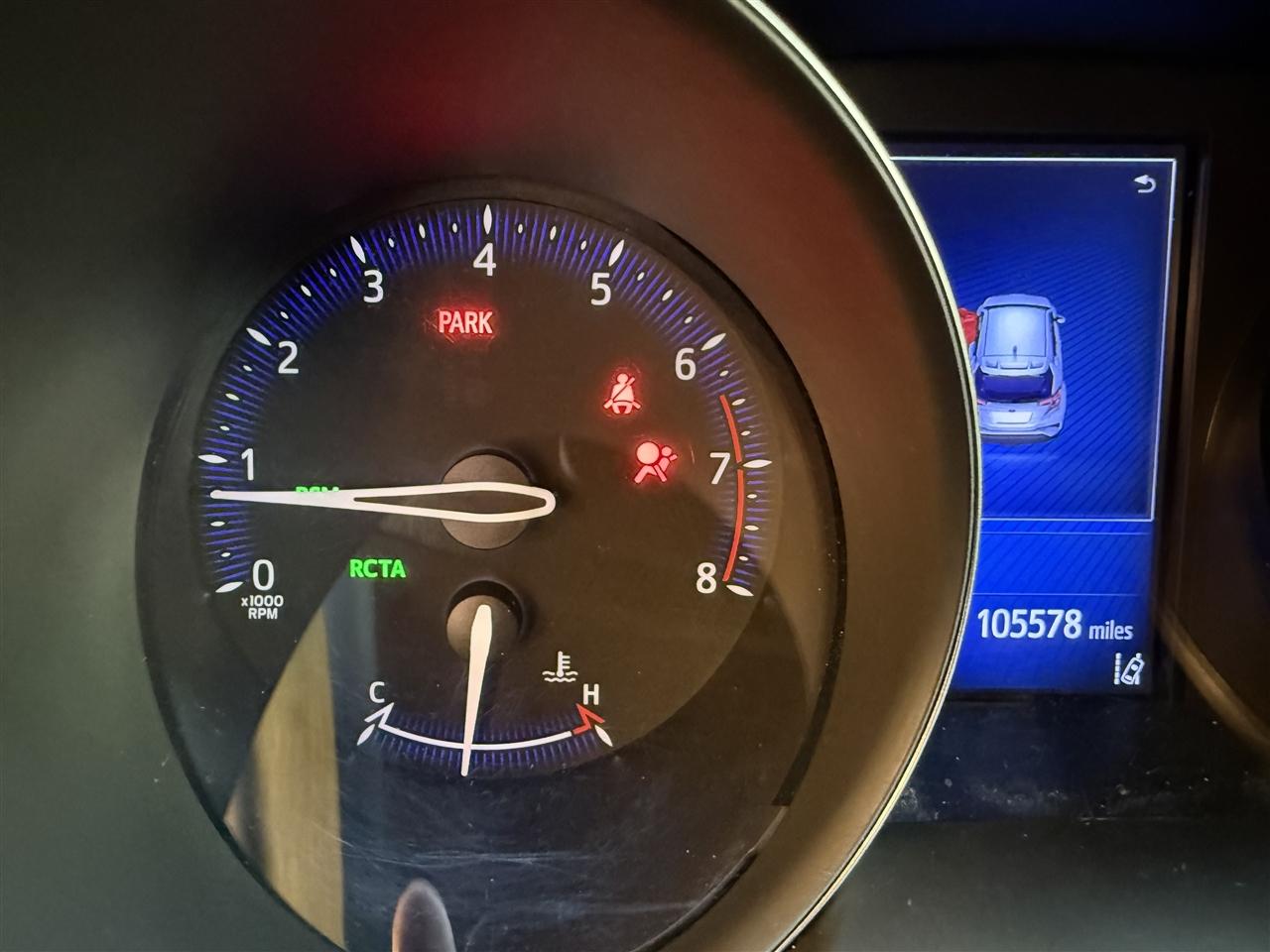 Toyota C-HR XLE 2018