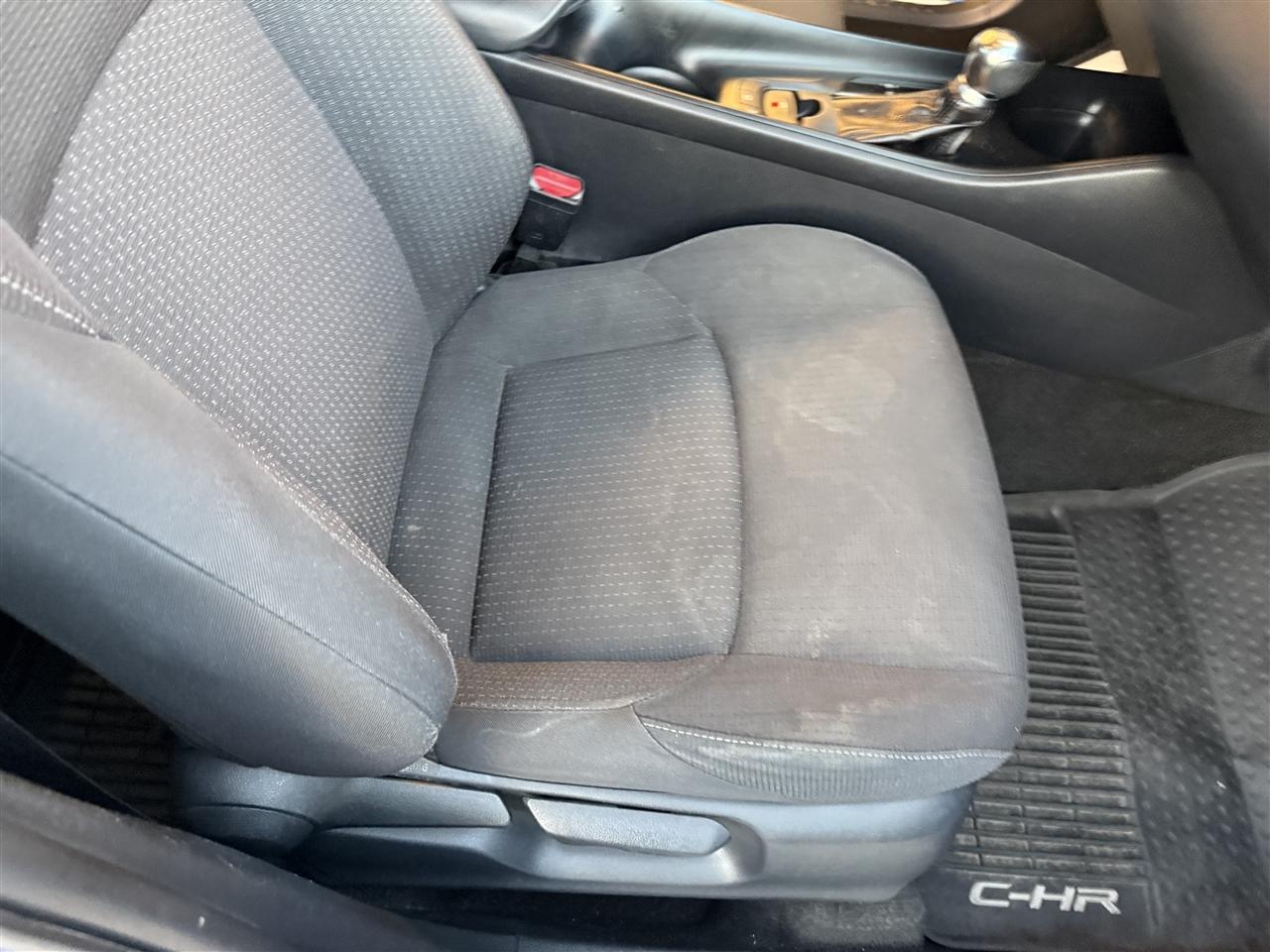 Toyota C-HR XLE 2018