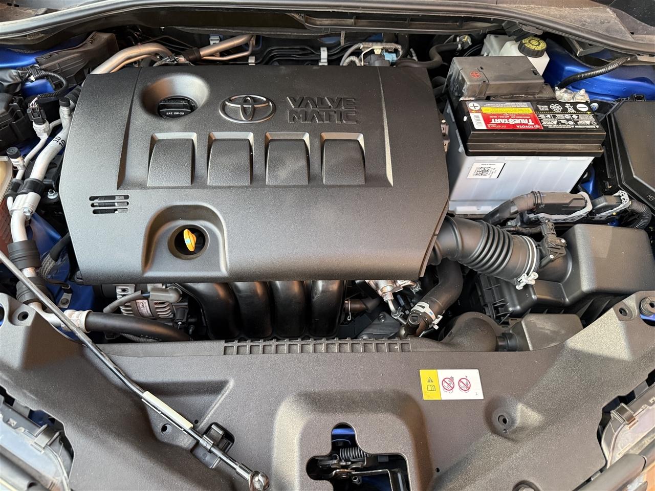 Toyota C-HR XLE 2018