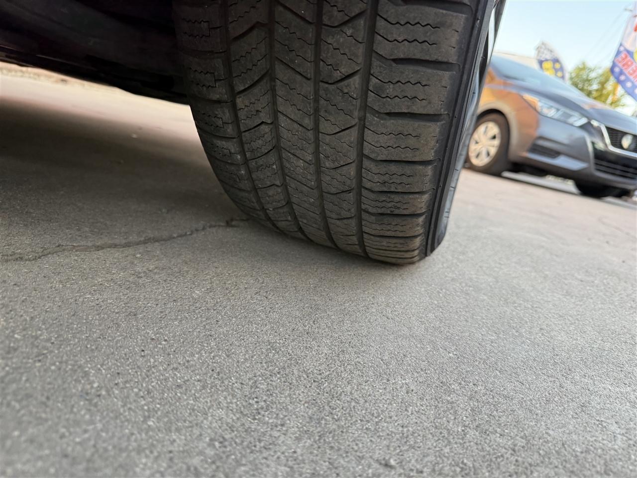 Toyota C-HR XLE 2018