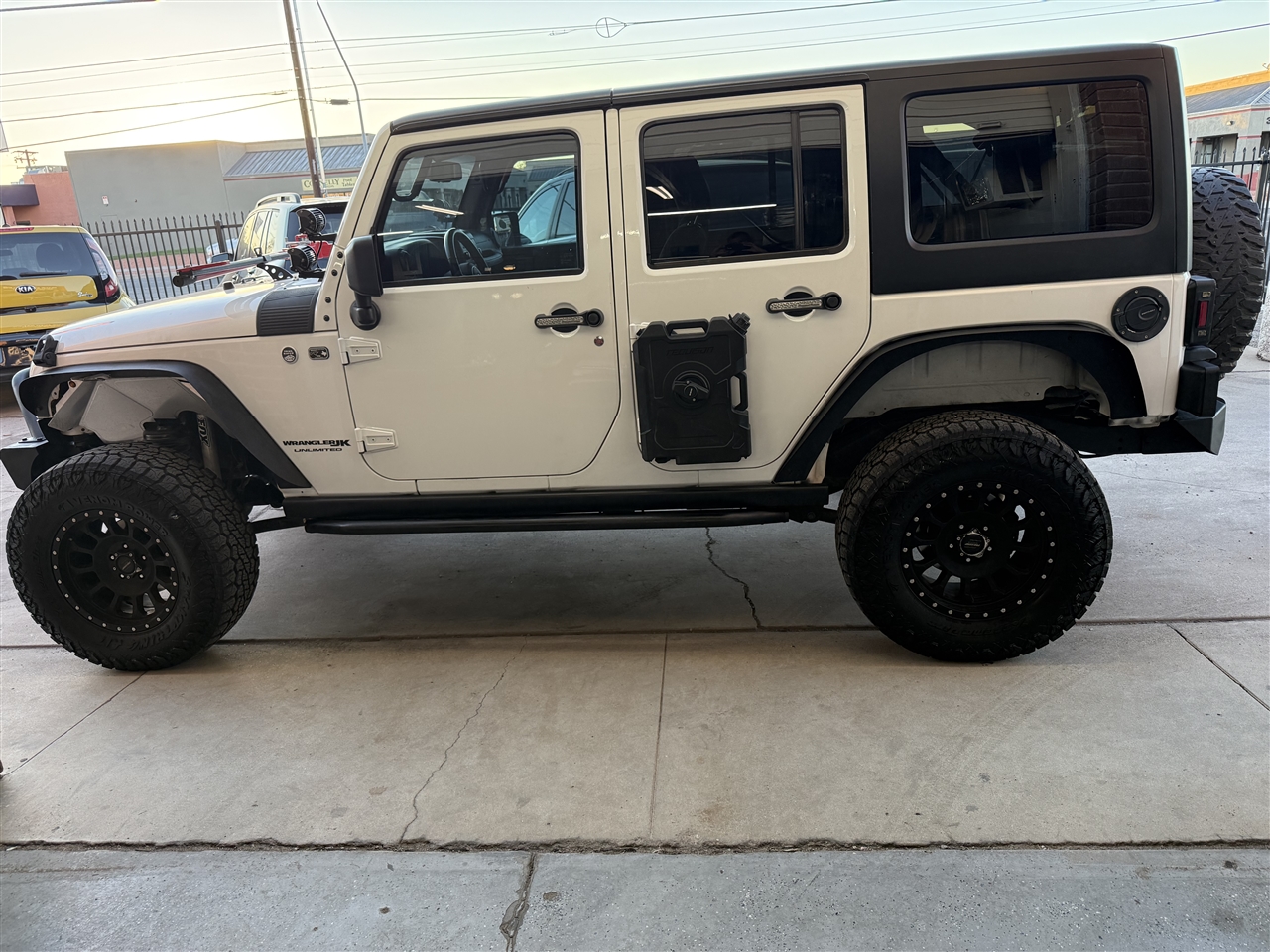 Jeep Wrangler JK Unlimited Sport 4WD 2018