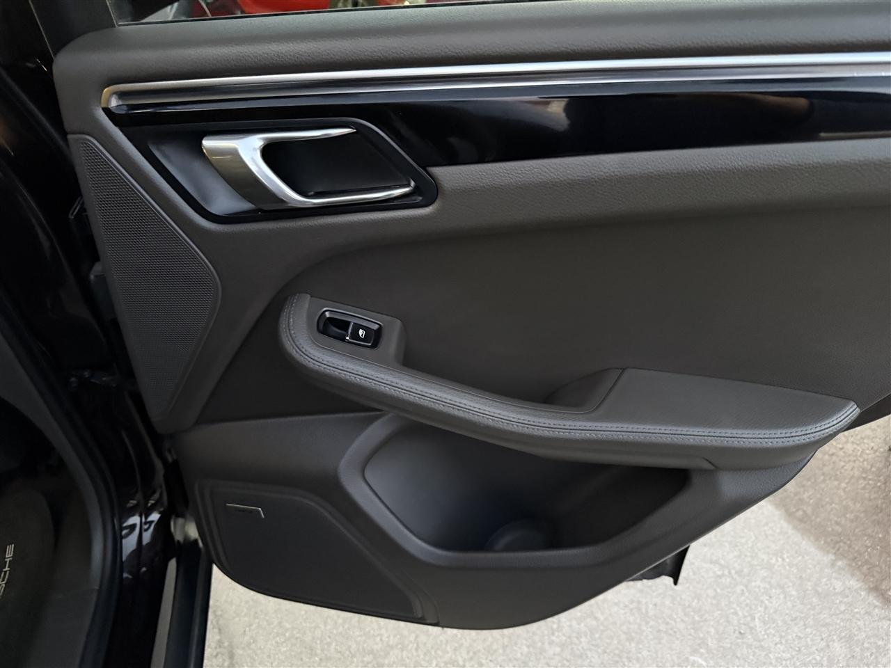 Porsche Macan S 2015