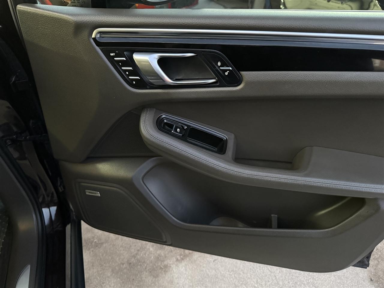 Porsche Macan S 2015