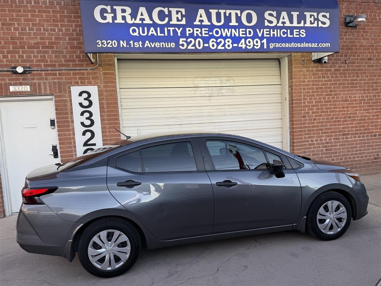 Nissan Versa S CVT 2021