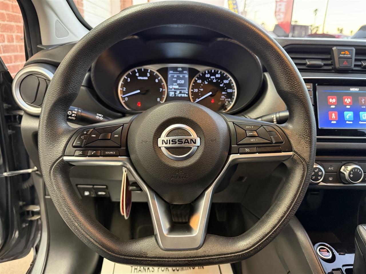 Nissan Versa S CVT 2021