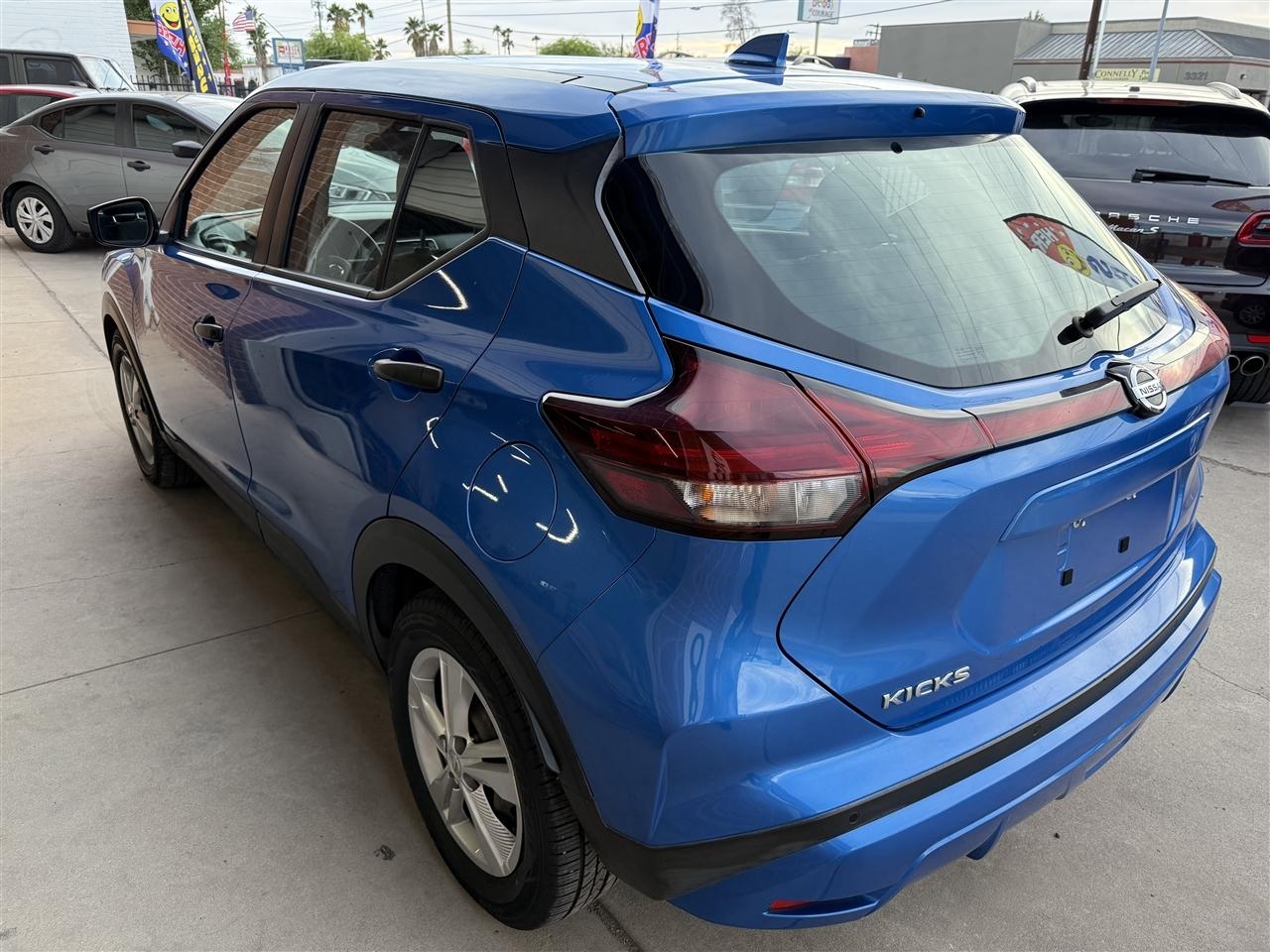 2021 Nissan Kicks S