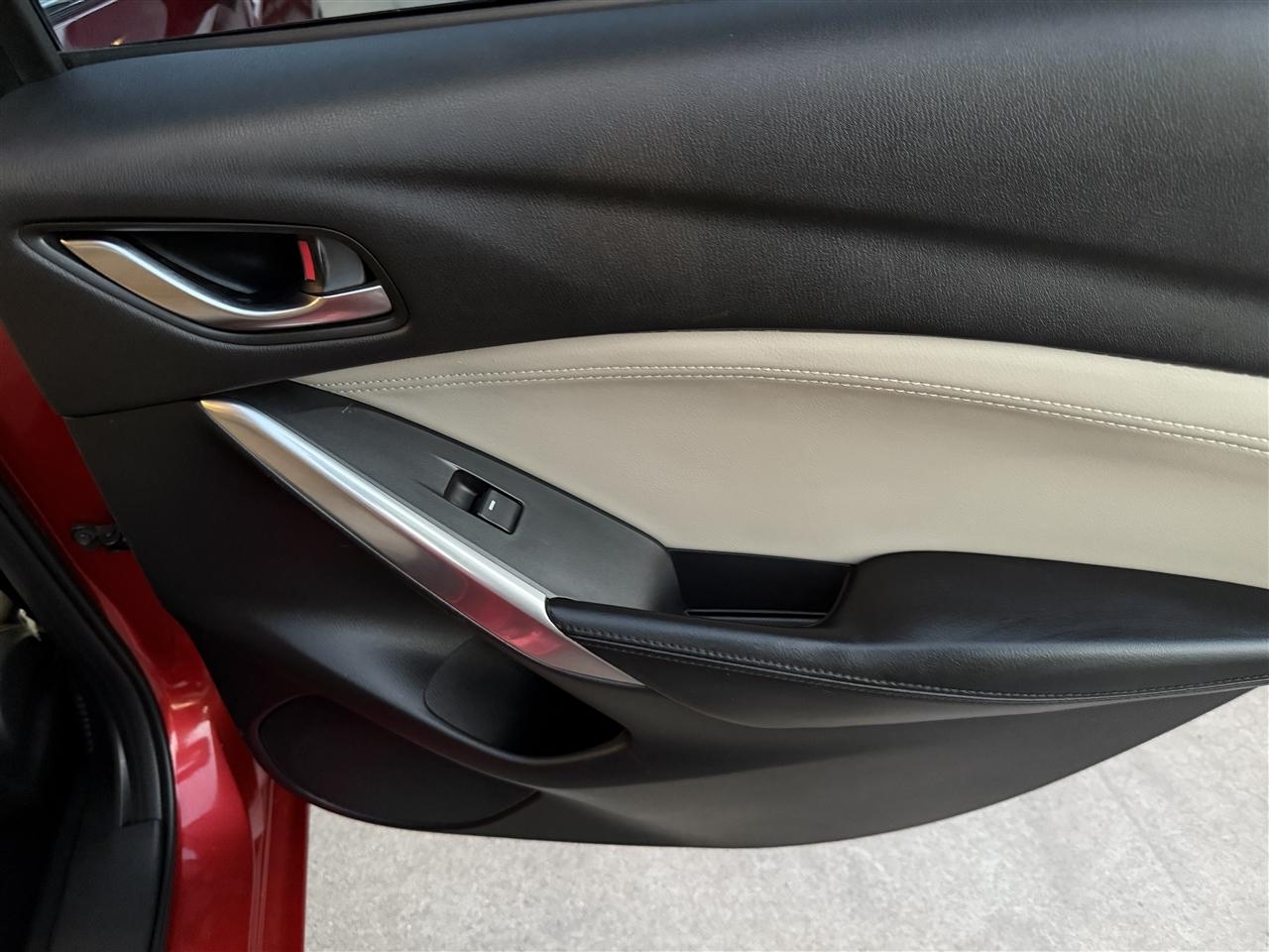Mazda MAZDA6 i Touring 2015