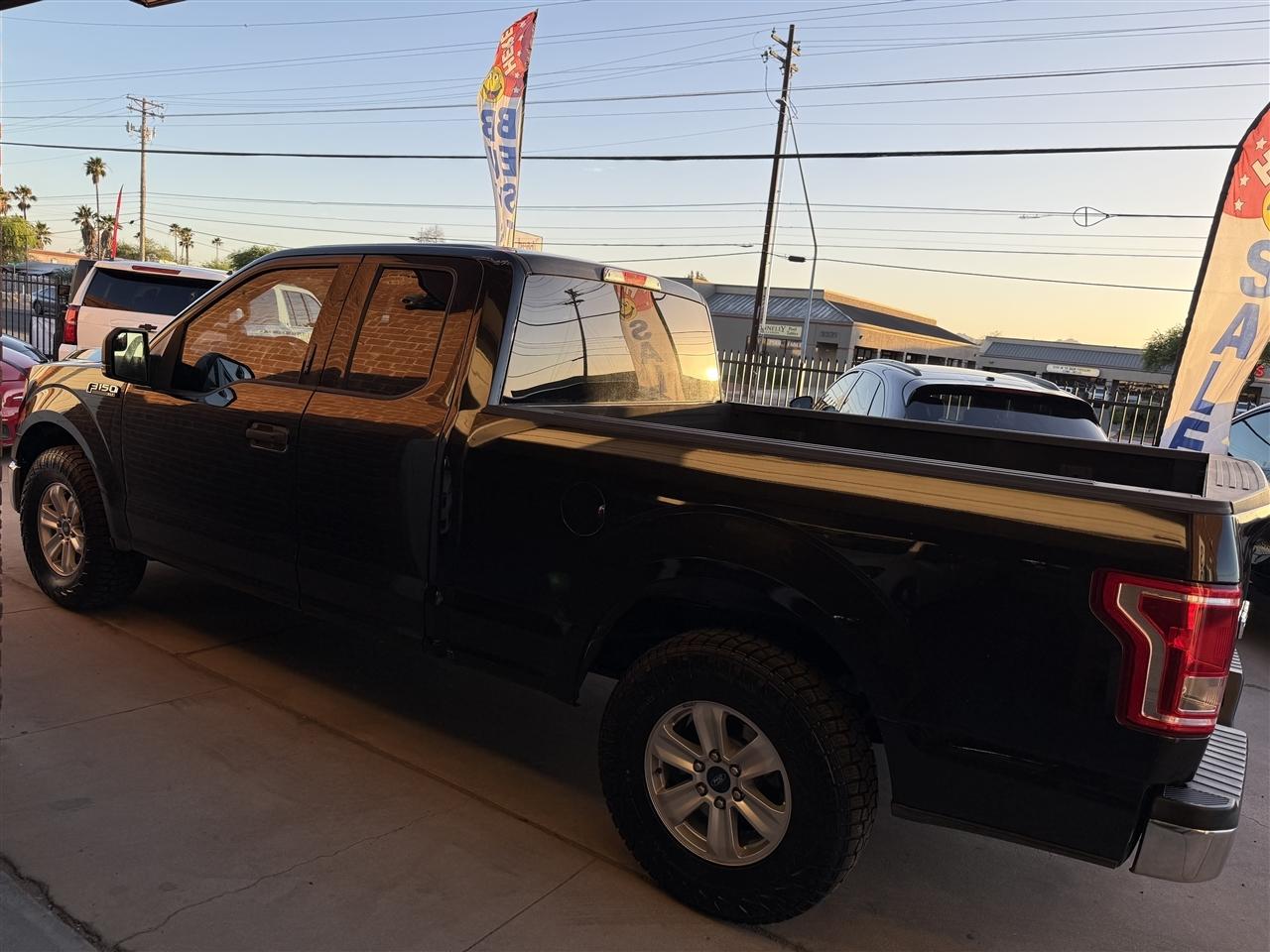 Ford F-150 XLT SuperCab 8-ft. 2WD 2015