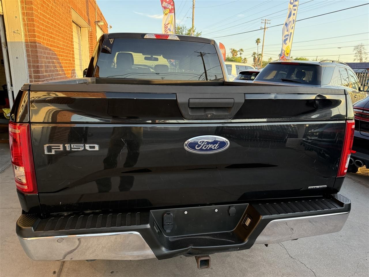 Ford F-150 XLT SuperCab 8-ft. 2WD 2015