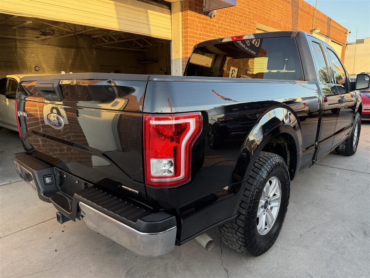 Ford F-150 XLT SuperCab 8-ft. 2WD 2015