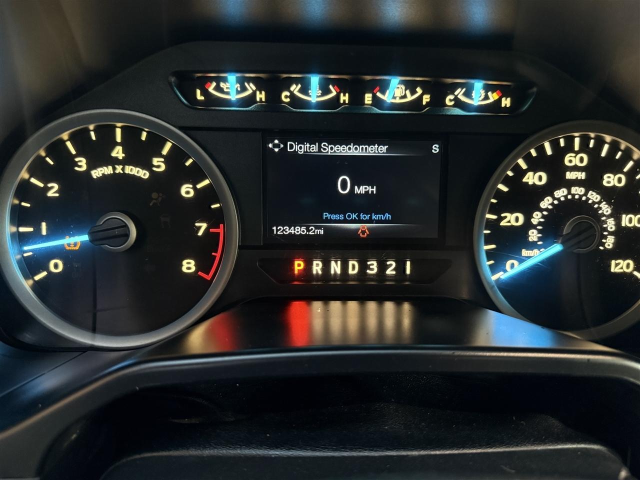 Ford F-150 XLT SuperCab 8-ft. 2WD 2015
