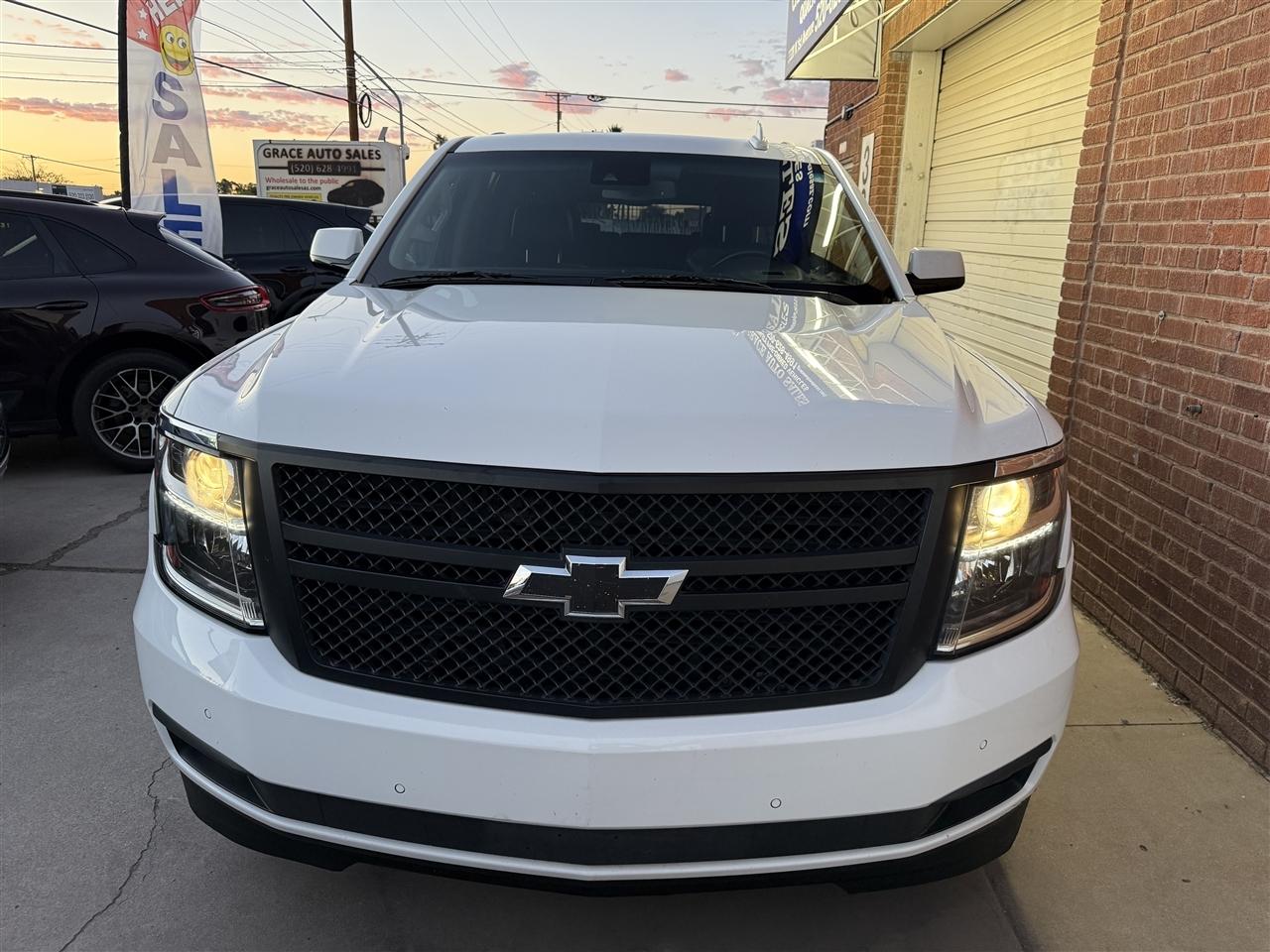 Chevrolet Suburban LT 4WD 2019