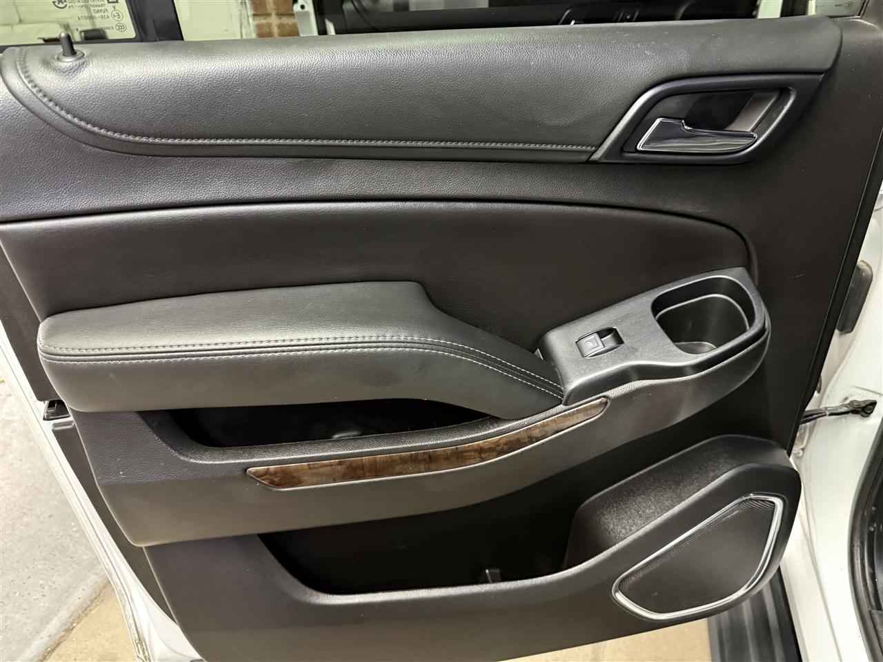 Chevrolet Suburban LT 4WD 2019