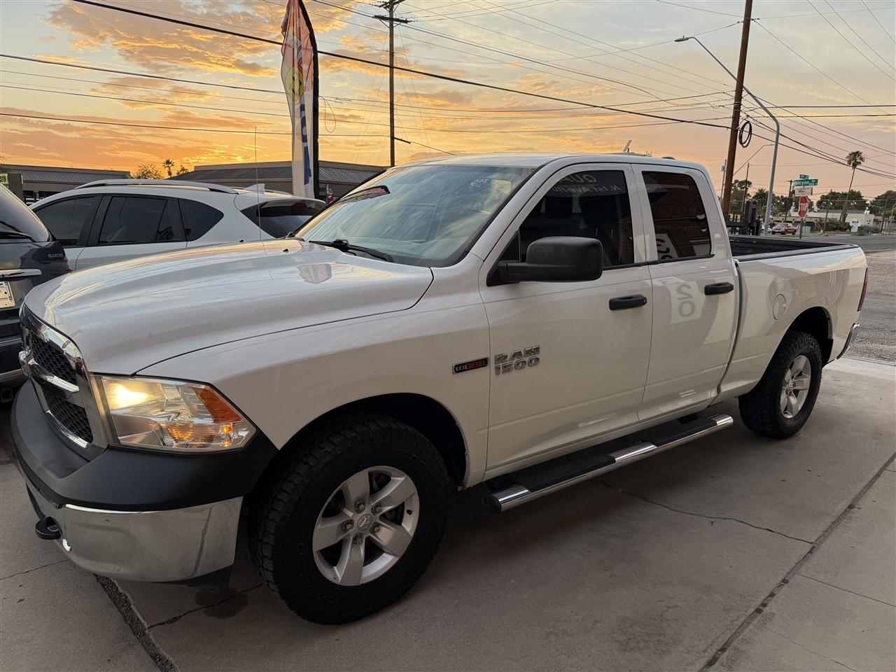 RAM 1500 Tradesman Quad Cab 4WD 2018