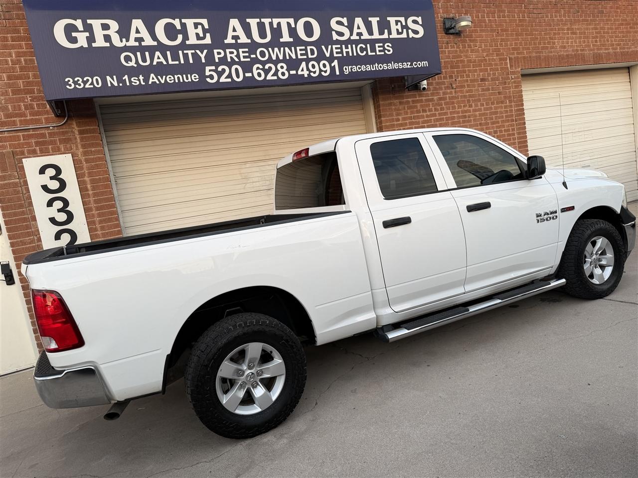 RAM 1500 Tradesman Quad Cab 4WD 2018