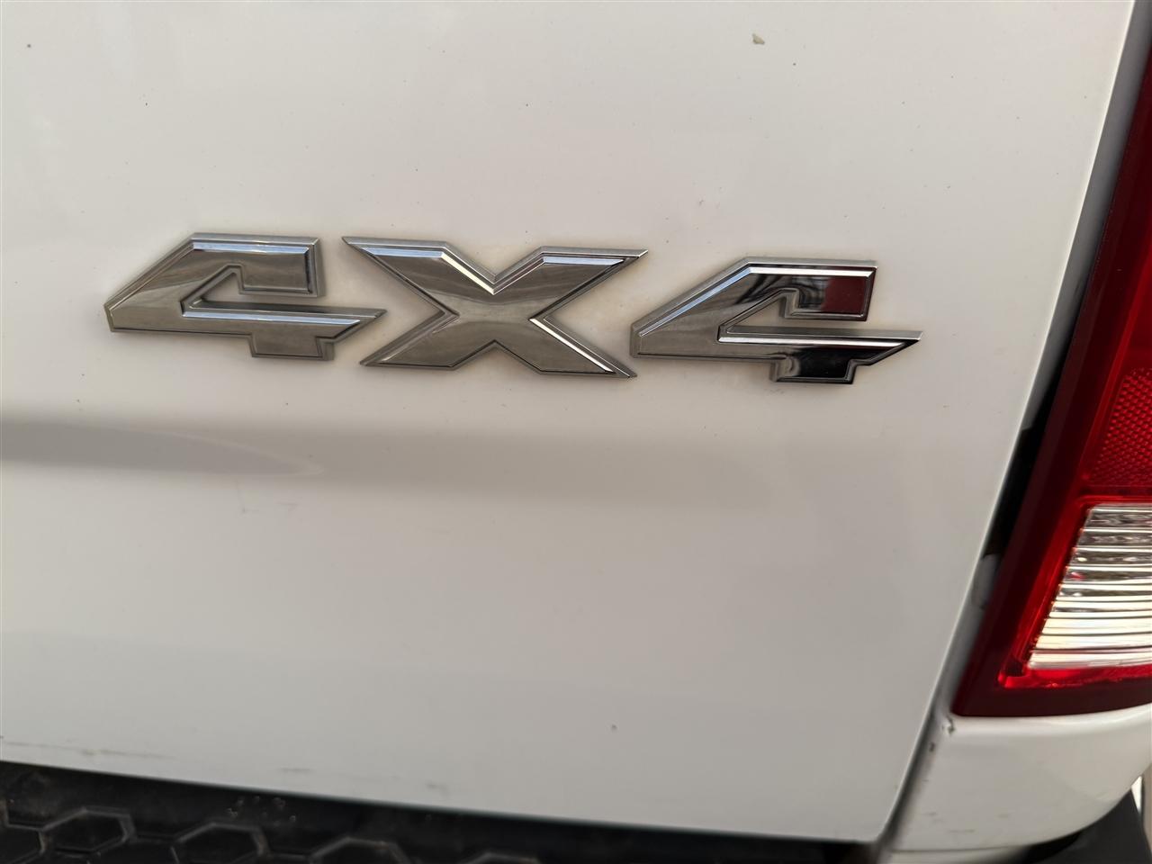 RAM 1500 Tradesman Quad Cab 4WD 2018