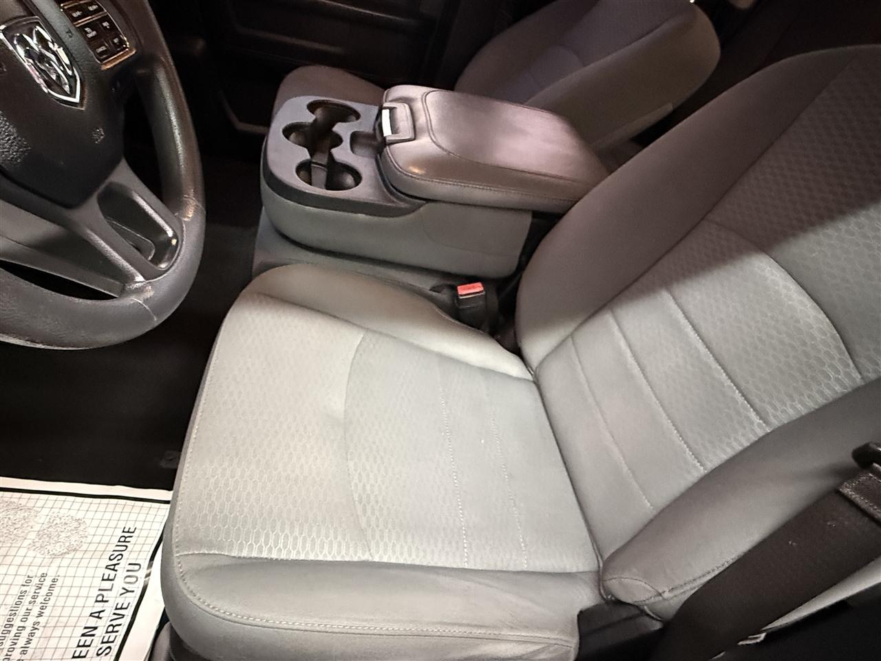 RAM 1500 Tradesman Quad Cab 4WD 2018