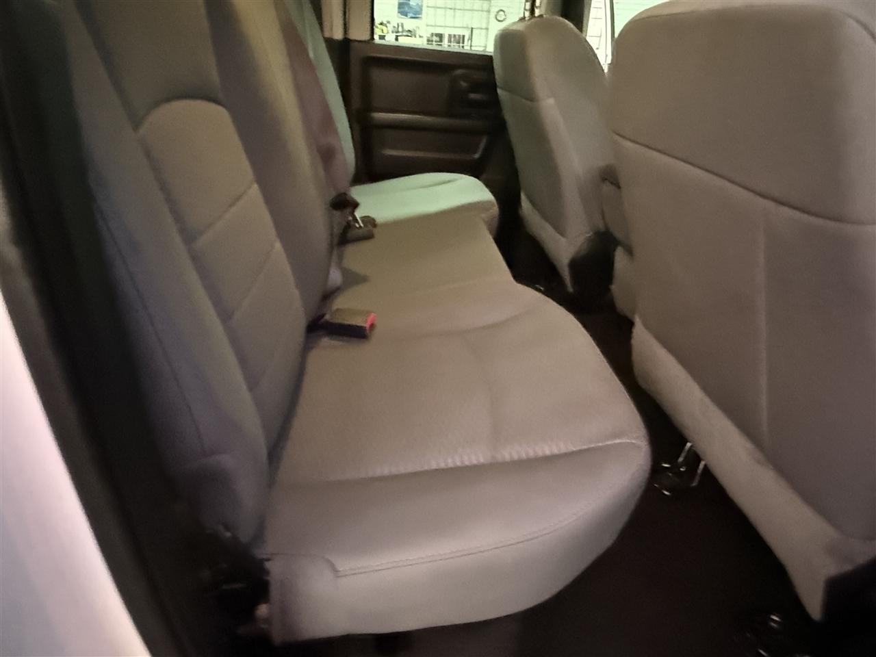 RAM 1500 Tradesman Quad Cab 4WD 2018