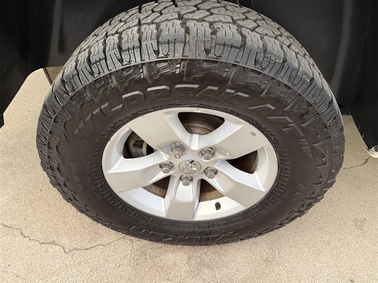 RAM 1500 Tradesman Quad Cab 4WD 2018