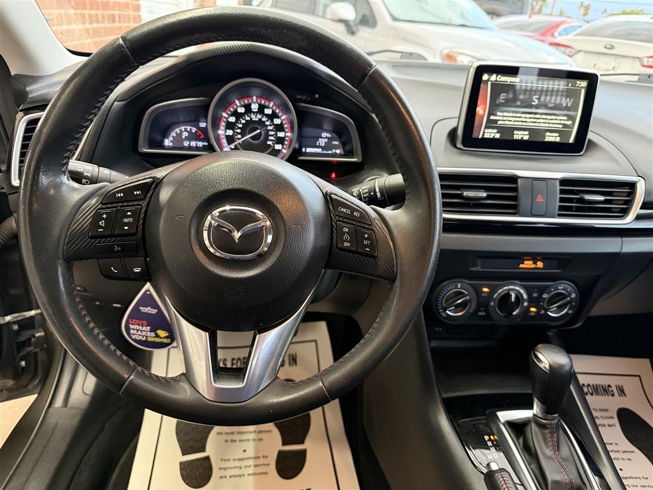 Mazda MAZDA3 i Touring AT 4-Door 2015
