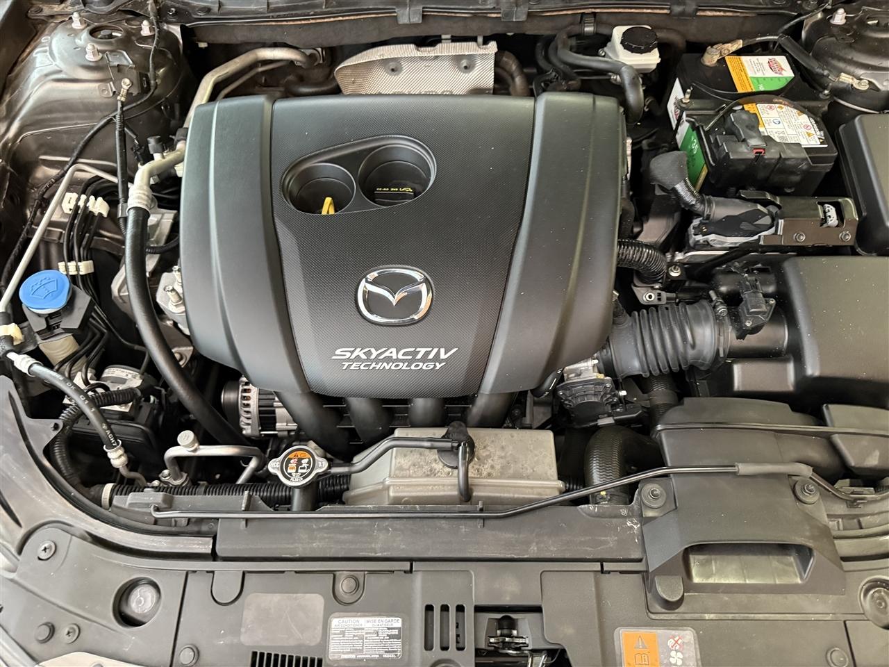 Mazda MAZDA3 i Touring AT 4-Door 2015