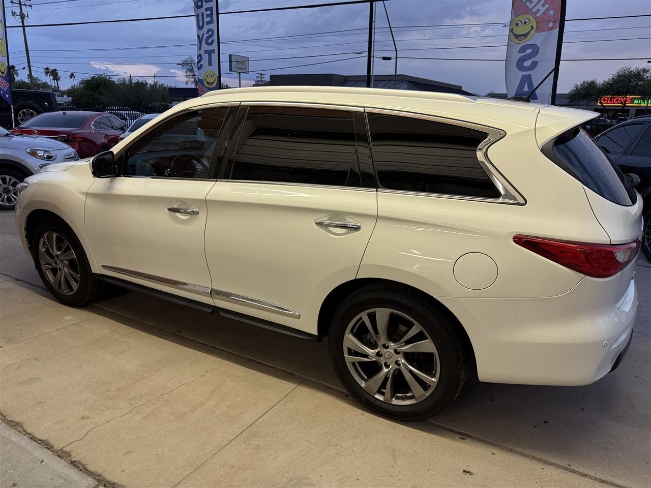 Infiniti JX FWD 2013