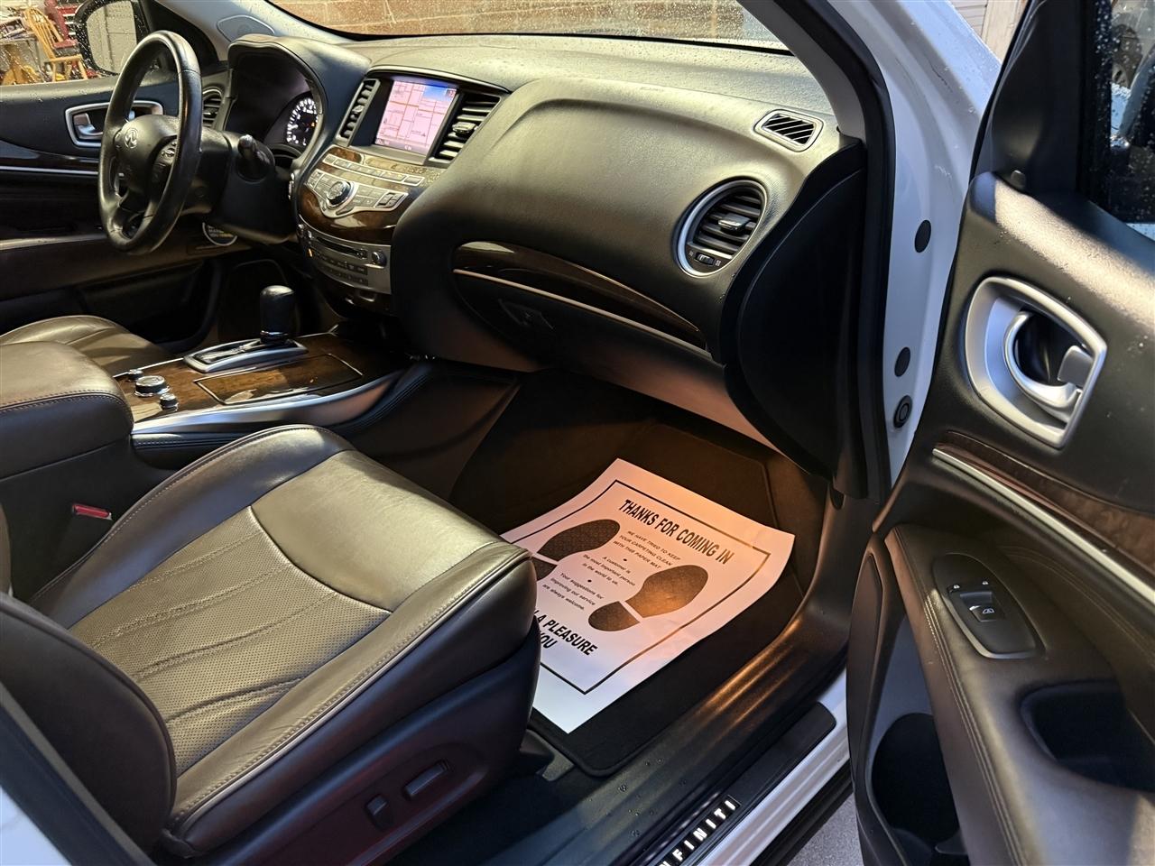 Infiniti JX FWD 2013