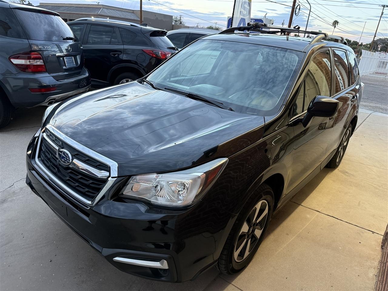 Subaru Forester 2.5i Premium PZEV CVT 2017